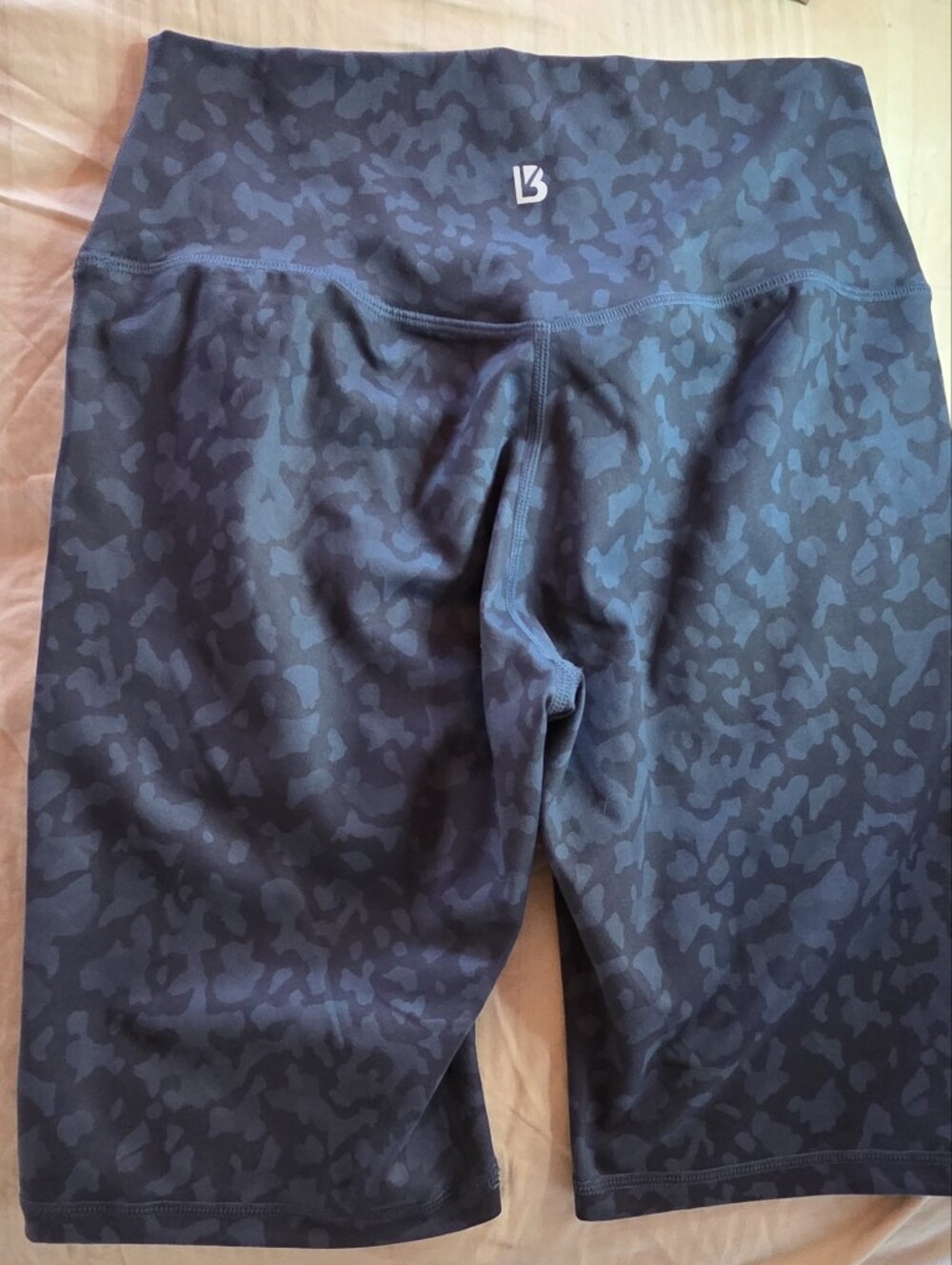 Buff Bunny Camouflage Shorts Bundle - Picture 2 of 5